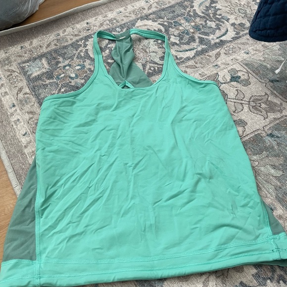 Lululemon shirts size 4 sold individually - Picture 10 of 13